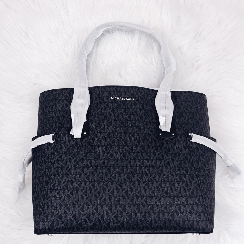 Michael Kors Jet Black Logo bag✨brand new - Picture 2 of 13
